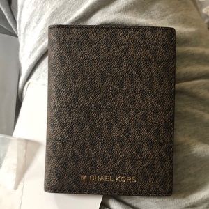 Michael Kors Jet Set travel wallet brown/acorn NWT